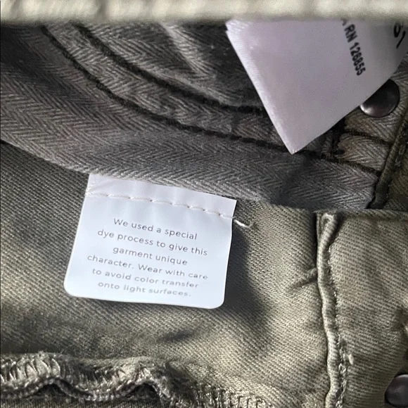 DL1961 Avery Relaxed Straight Dark Green Casual Pants - Picture 6 of 9